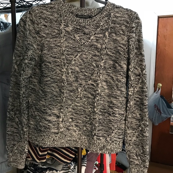 Banana Republic gray sweater - Picture 2 of 3